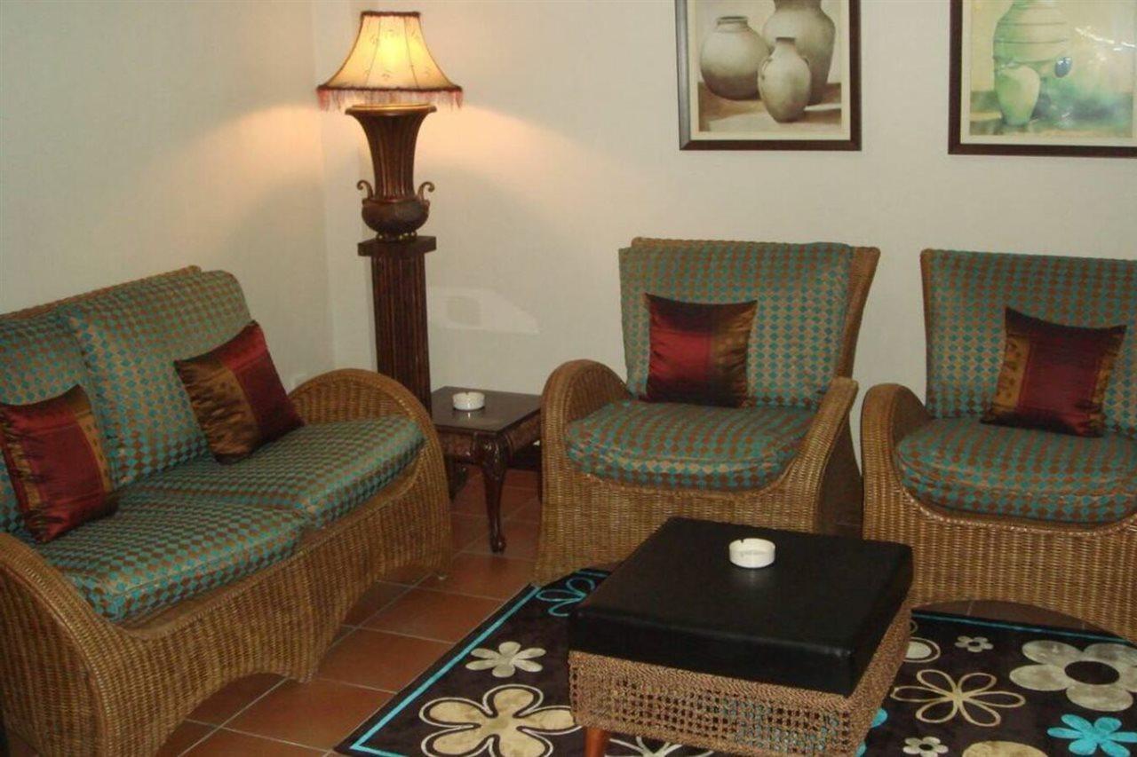 Blue Pearl Hotel & Apartments Dar es Salaam Eksteriør billede