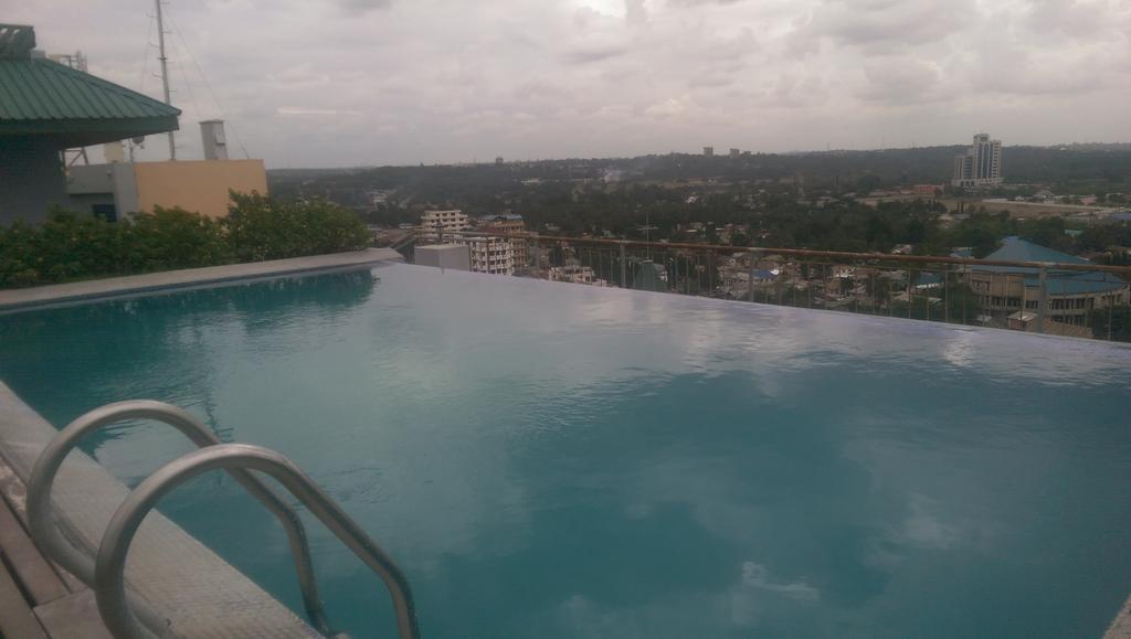 Blue Pearl Hotel & Apartments Dar es Salaam Eksteriør billede